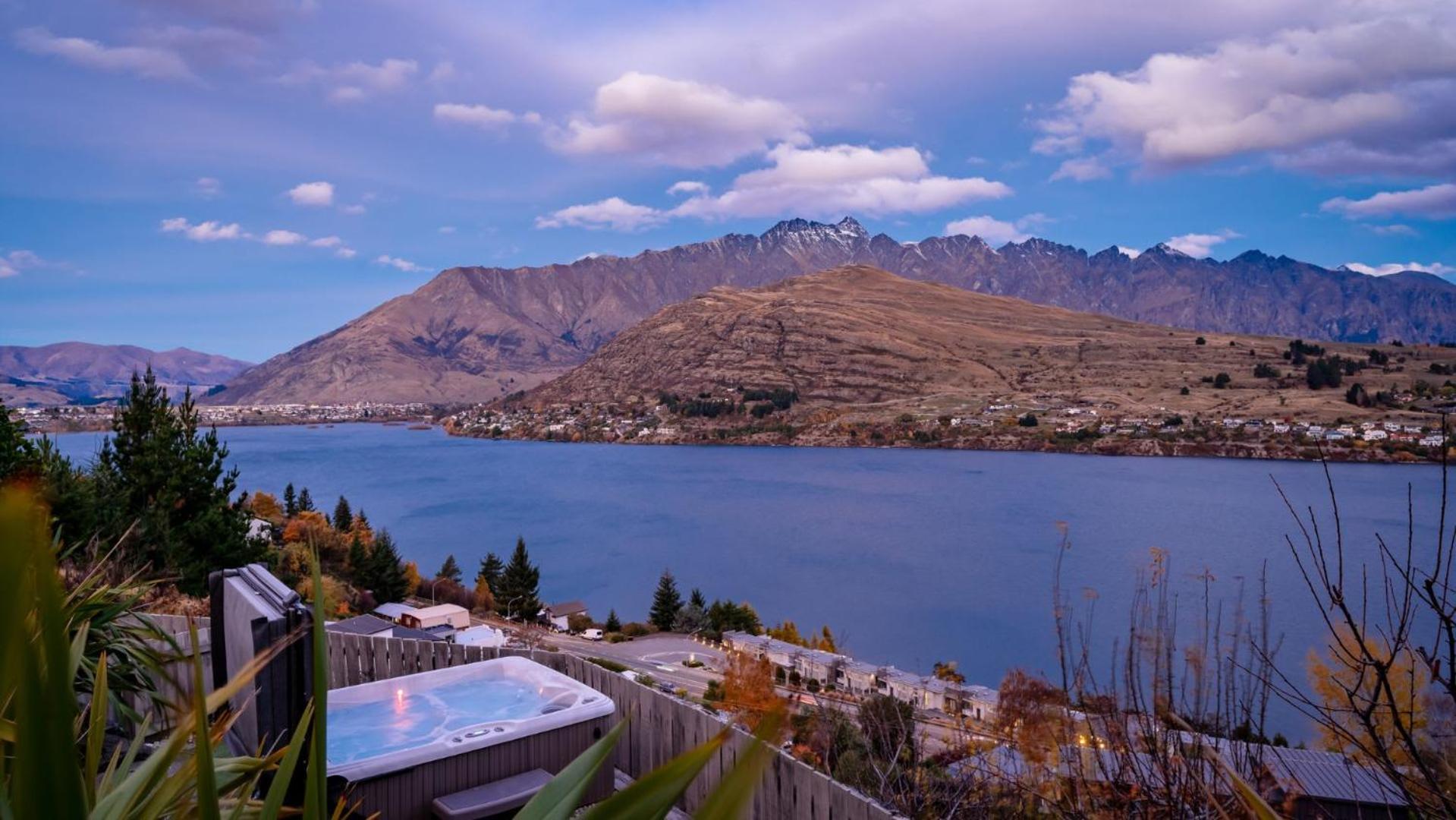 Tahuna Vista-Fire Place-Hot Tub -Free Parking -Bbq Queenstown Luaran gambar